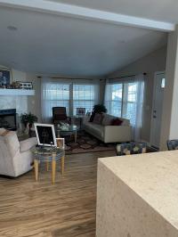 2006 Fleetwood Oakmanor Mobile Home