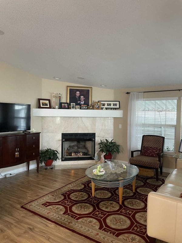 2006 Fleetwood Oakmanor Mobile Home