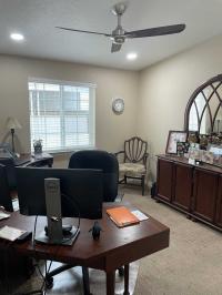 2006 Fleetwood Oakmanor Mobile Home