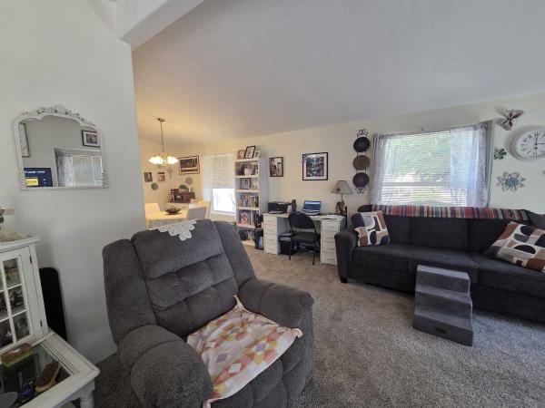 1996 KARSTEN KARSTEN VILLA Manufactured Home