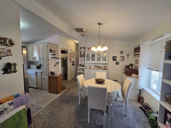 1996 KARSTEN KARSTEN VILLA Manufactured Home