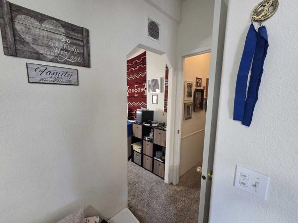 1996 KARSTEN KARSTEN VILLA Manufactured Home