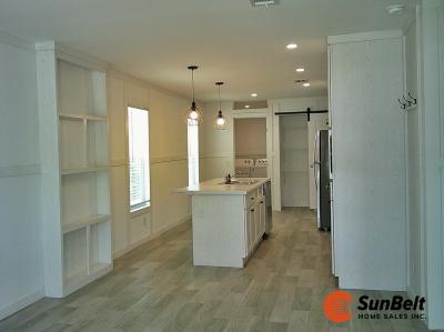 Photo 4 of 34 of home located at 5431 Ne35th Street Lot 98 Silver Springs, FL 34488