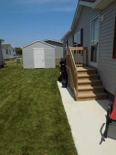 Photo 4 of 6 of home located at 3425 Summer St Carleton, MI 48117