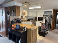 1985 Parkwood Manufactured Home