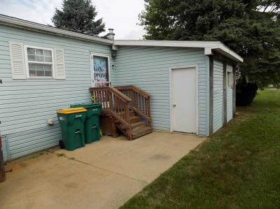 Photo 3 of 7 of home located at 51198 Capitol Dr Belleville, MI 48111