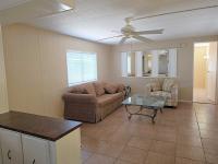 1977 HILLCREST Singlewide Mobile Home