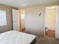 1977 HILLCREST Singlewide Mobile Home