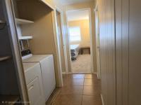 1977 HILLCREST Singlewide Mobile Home