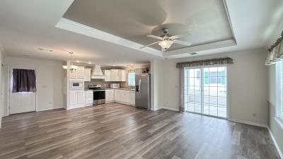 Photo 3 of 18 of home located at 805 Sutton St Lady Lake, FL 32159