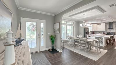 Photo 4 of 18 of home located at 221 Sakura Ct. Lady Lake, FL 32159