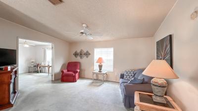Photo 3 of 18 of home located at 215 Sanders Ln Lady Lake, FL 32159