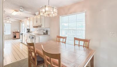 Photo 5 of 18 of home located at 215 Sanders Ln Lady Lake, FL 32159