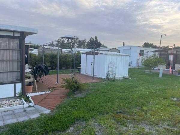 1984 Mobile Home
