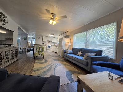 Photo 5 of 28 of home located at 10898 Jandor Miamisburg, OH 45342