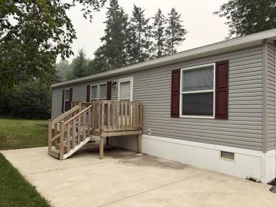 Photo 2 of 37 of home located at 1539 Huron Court #175 Sturgeon Bay, WI 54235