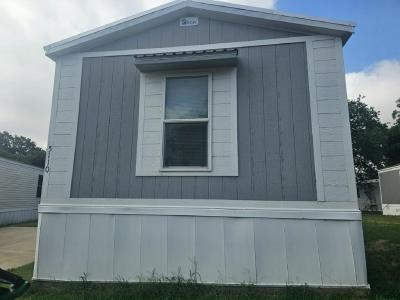 Mobile Home at 5110 Redwood North Fort Worth, TX 76119