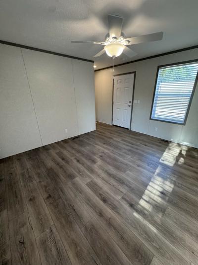 Photo 3 of 10 of home located at 17137 Somerset Macomb, MI 48044