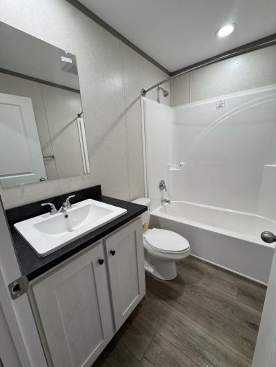 Photo 4 of 10 of home located at 17137 Somerset Macomb, MI 48044