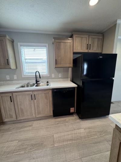 Photo 4 of 15 of home located at 17175 Bolingbrook Macomb, MI 48044