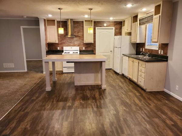 2017 Clayton Homes Inc Mobile Home For Sale