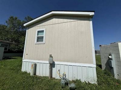 Mobile Home at 1010 Reservation Rd # F17 Hays, KS 67601