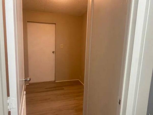 2018 C168032A  Home