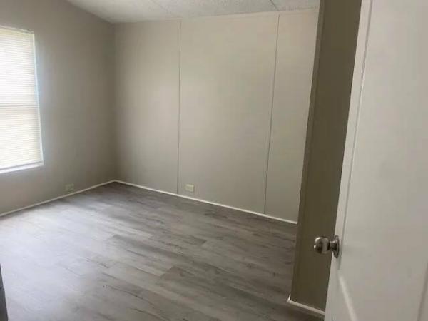 2018 C168032A  Home