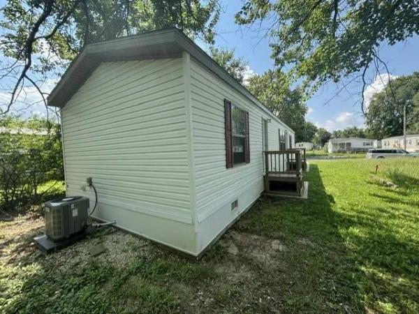 Photo 1 of 2 of home located at 1001 Mac Tavish Road Peoria, IL 61615