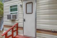 1985 Skyline Manufactured Home