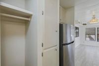 1985 Skyline Manufactured Home