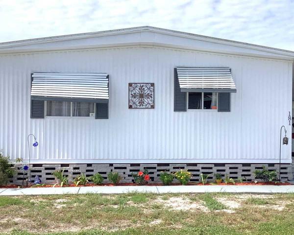 Photo 1 of 2 of home located at 1510 Ariana Street Lot 181 Lakeland, FL 33803