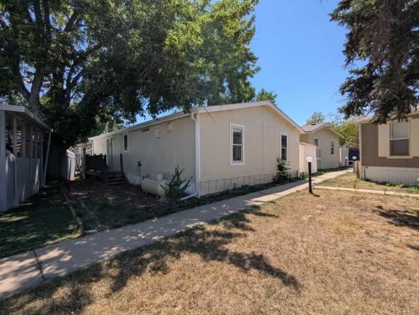 1998 CVCO Mobile Home