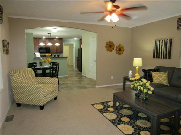 Photo 1 of 2 of home located at 12515 Bonnie Lane Lot 112 Middlebury, IN 46540