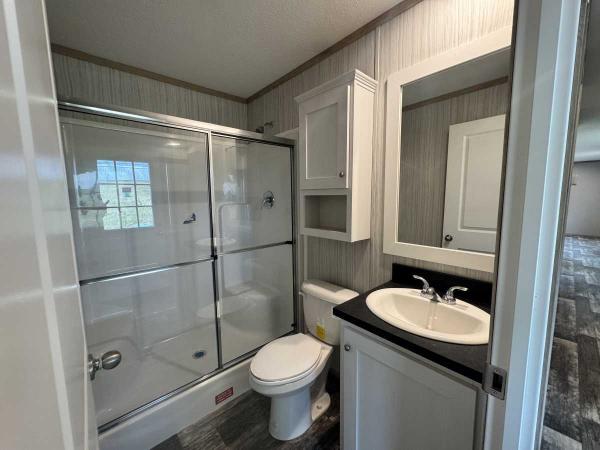 2026 Clayton Gem Series Peridot 52 Manufactured Home