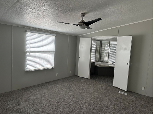 1996 Oakwood Oakwood Mobile Home