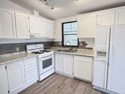 Photo 3 of 33 of home located at 8122 W Flamingo Rd Las Vegas, NV 89147