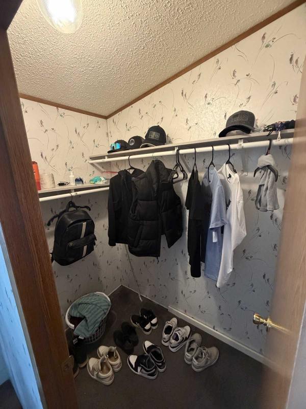 1996 M/M MH Mobile Home