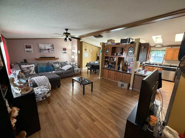 1996 M/M MH Mobile Home