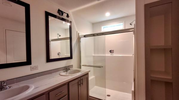 2026 Champion SIG4482D (Decator) Mobile Home