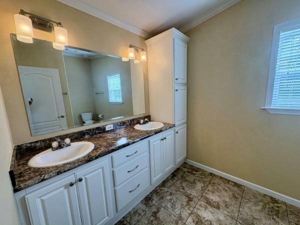 2016 SKYLINE Silver Springs Premier 5000 Manufactured Home