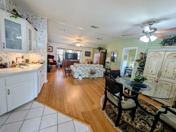 2004 CHCE CHCE Mobile Home