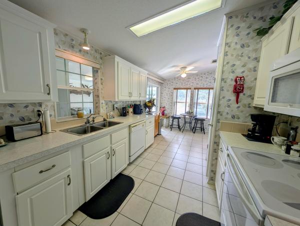 2004 CHCE CHCE Mobile Home