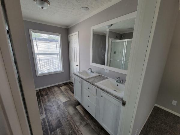 2022 Clayton Classic 56G Mobile Home