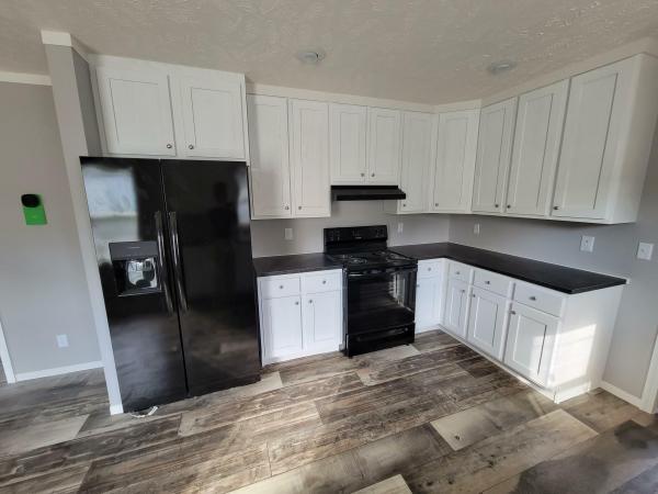 2022 Clayton Classic 56G Mobile Home