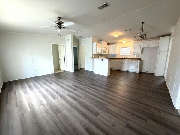 2007 FWPM FLFL770A/B33561LF21 Mobile Home