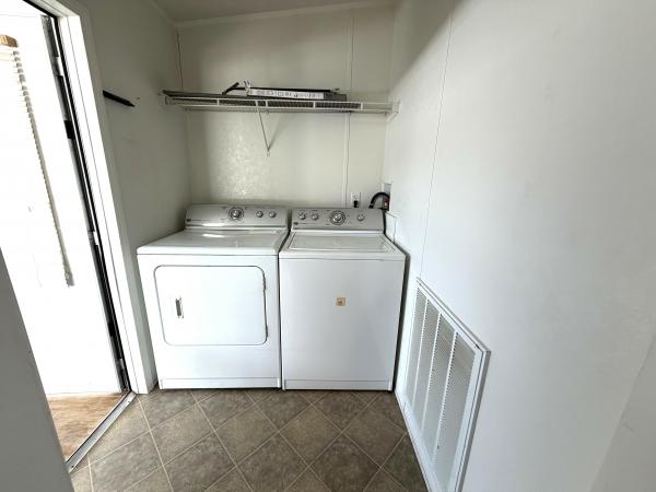 2007 FWPM FLFL770A/B33561LF21 Mobile Home