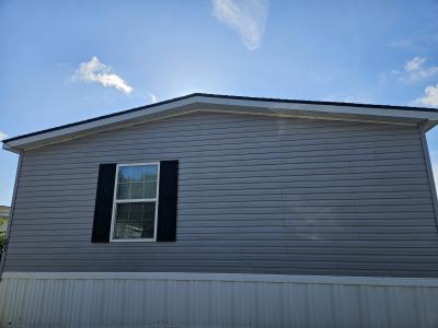 Mobile Home at 61 Lynnwood Circle #136   Clarksville, TN 37040