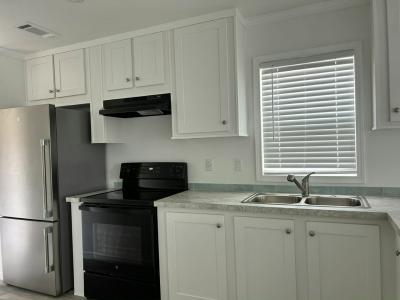 Photo 4 of 9 of home located at 16731 Us-301 #17B Dade City, FL 33523