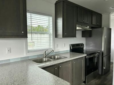 Photo 4 of 10 of home located at 16731 Us-301 #139 Dade City, FL 33523